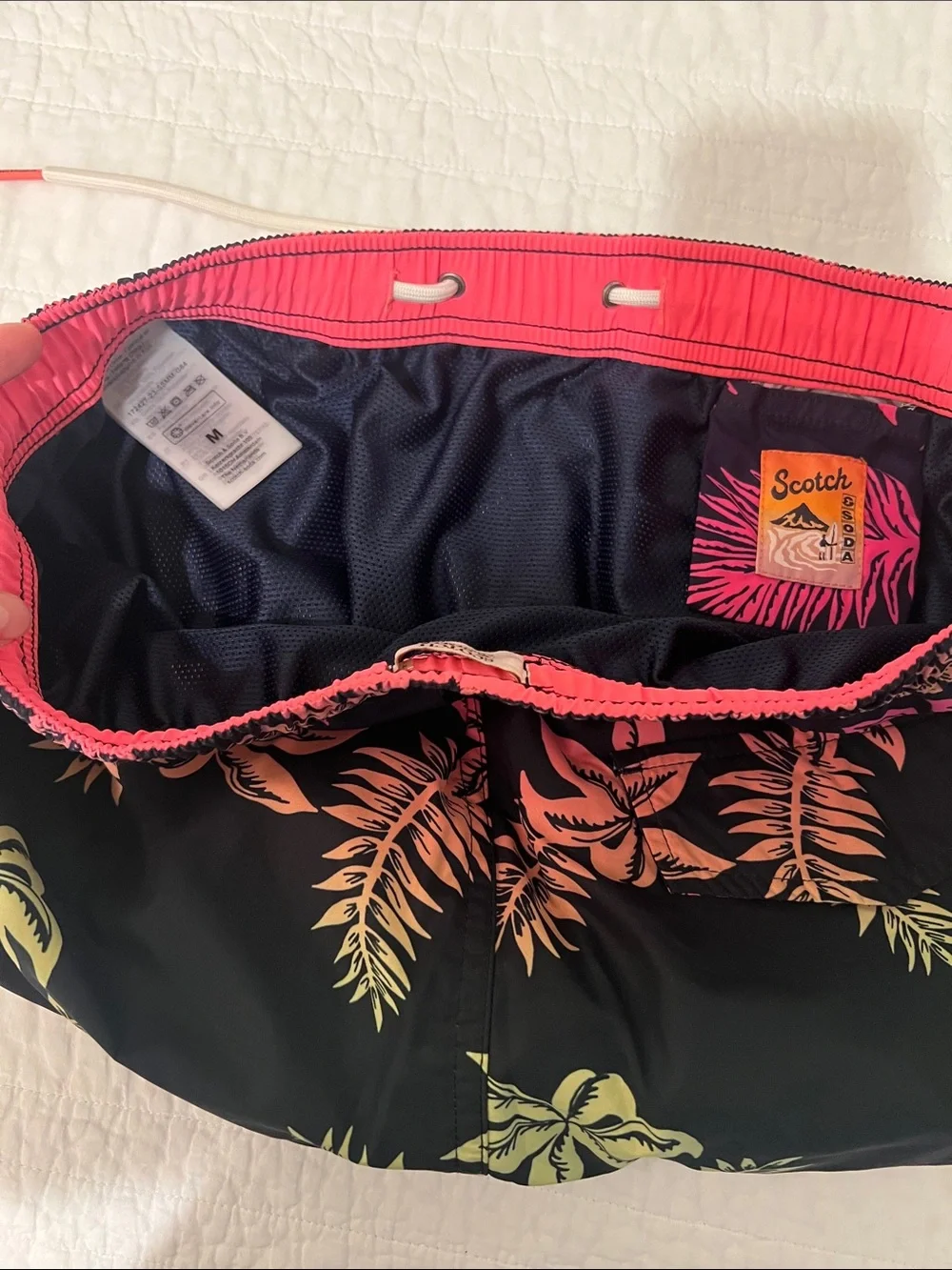 Scotch & Soda Men’s Swim Trunks M Floral